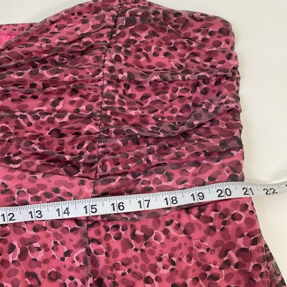 Elegant Pink Strapless Dress - Picture 12 of 16